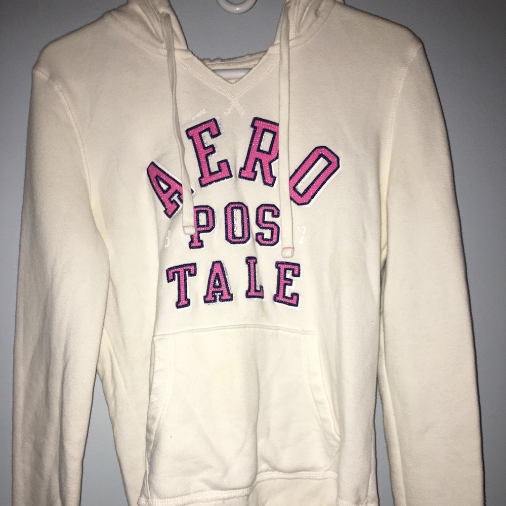 White hoodie. Size L